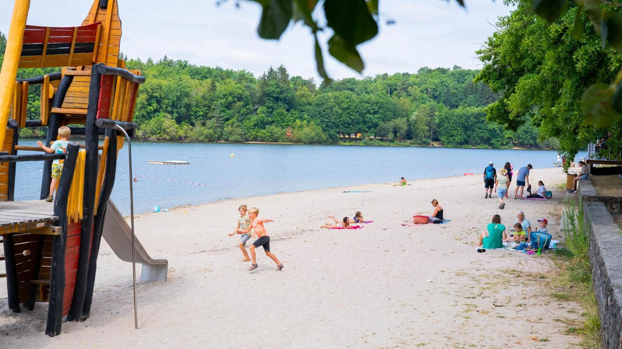 Camping Du Lac Marcillac-la-Croisille Экстерьер фото