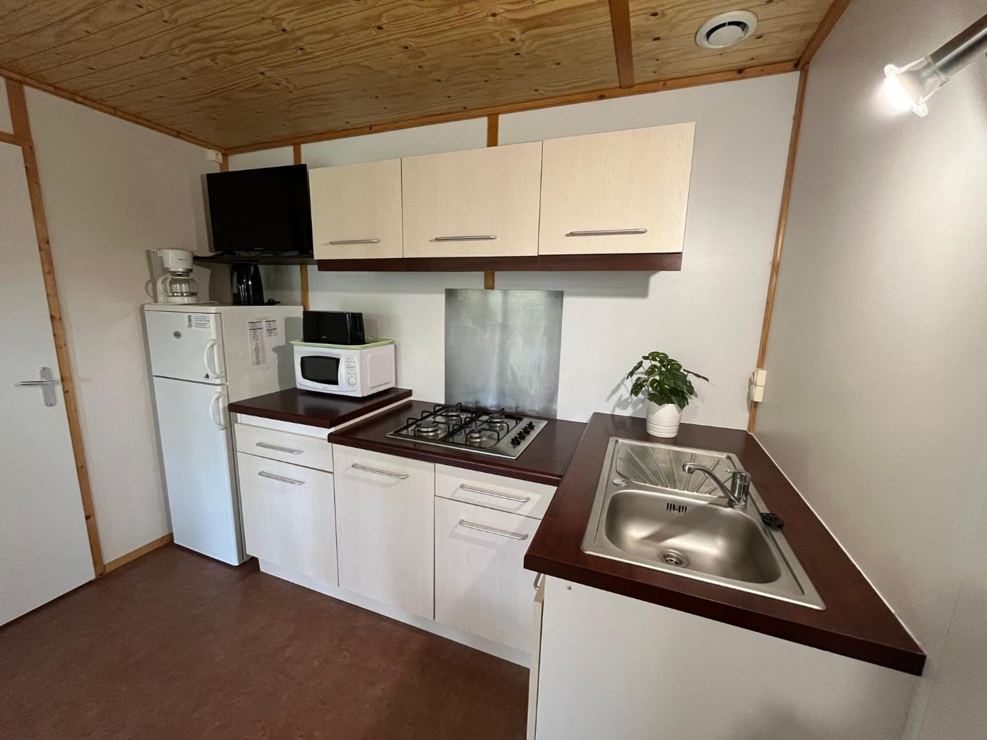 Camping Du Lac Marcillac-la-Croisille Экстерьер фото